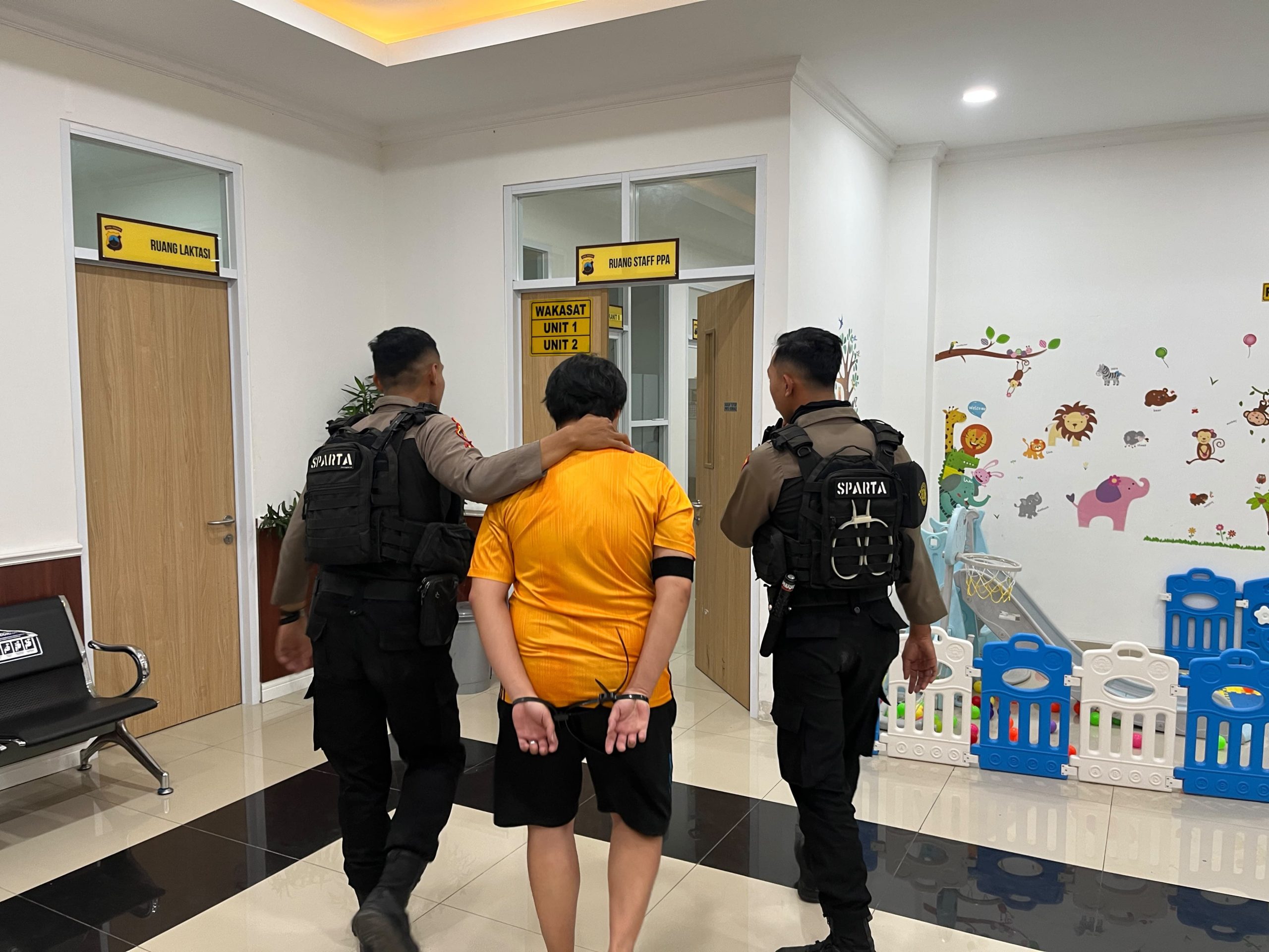 Rekam Wanita di Kamar Mandi GOR Sritex Arena, Pria 35 Tahun Diringkus Tim Sparta