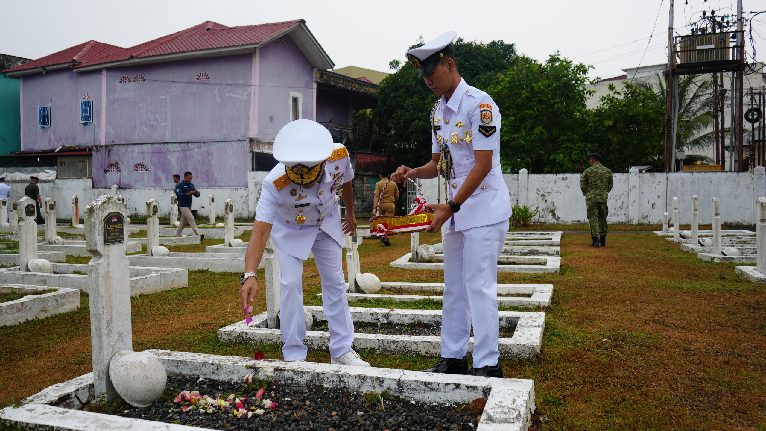 Jelang HUT ke-81 TNI, Koarmada I Ziarah TMP Pusara Bhakti: Kenang Jasa Pahlawan, Kobarkan Semangat Juang
