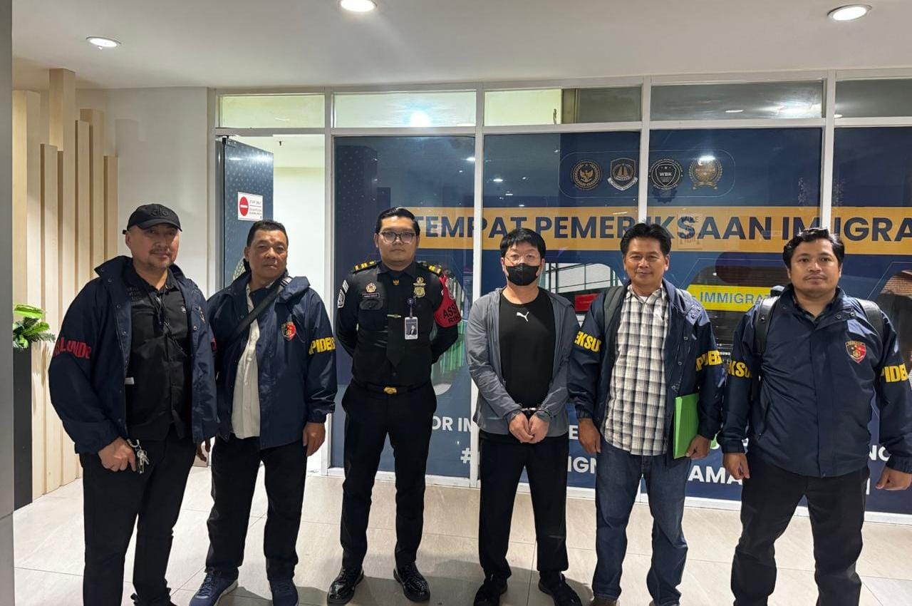 Pulang dari Seoul, Tatang Winata Diciduk -Penyelundupan HP Rp253 Miliar Terungkap